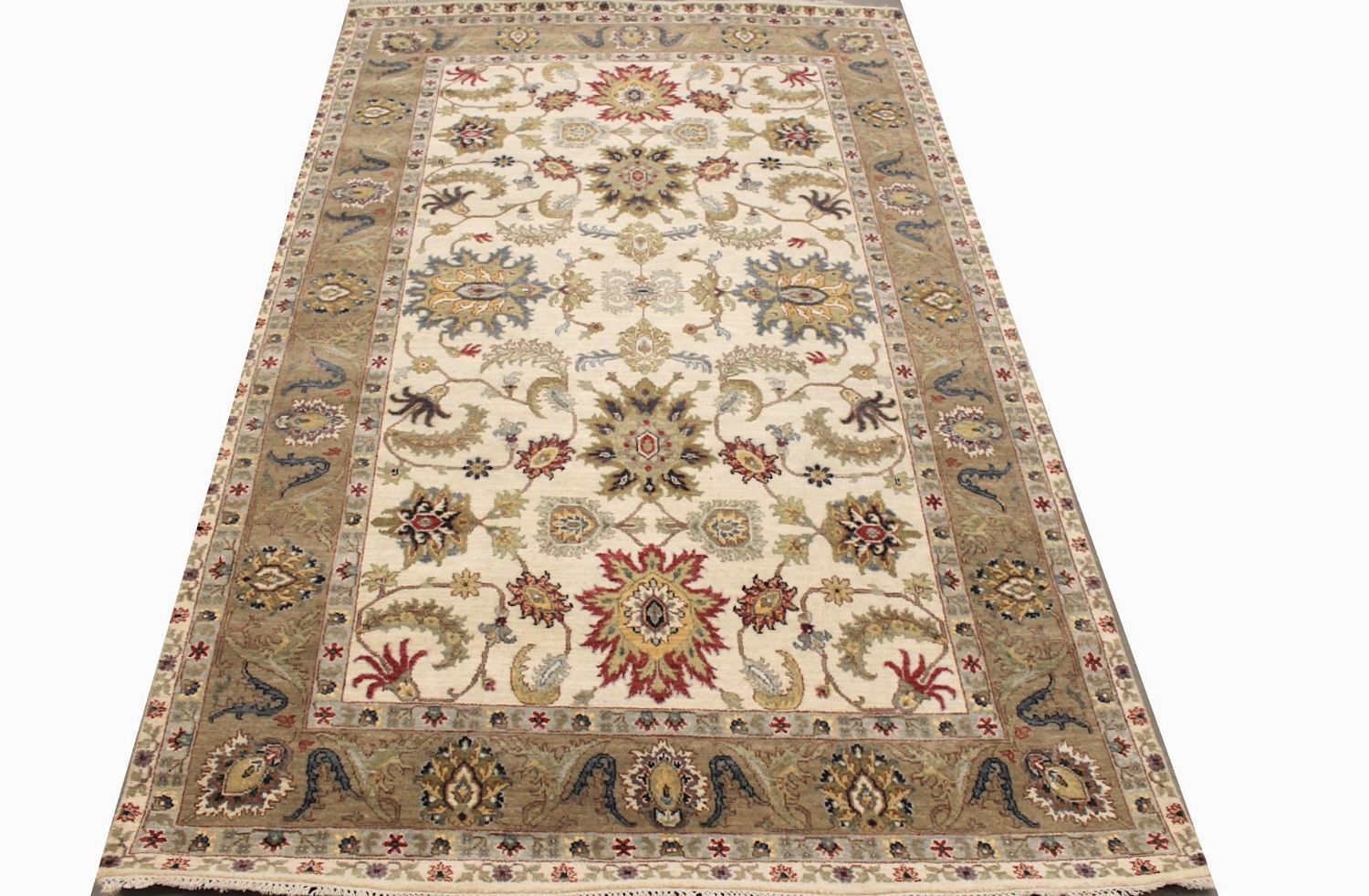 5x7/8 Traditional Hand Knotted Wool Area Rug - MR030604