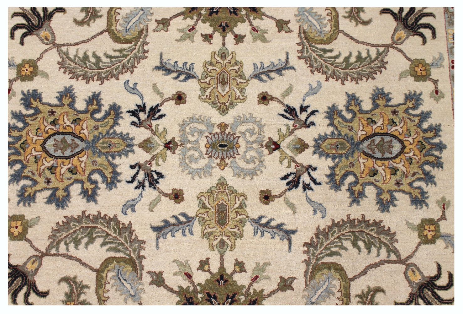 6x9 Traditional Hand Knotted Wool Area Rug - MR030606