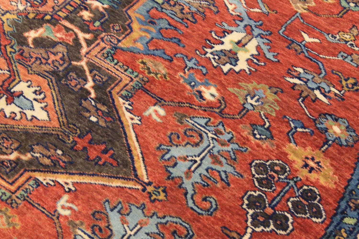8 ft. Round & Square Heriz/Serapi Hand Knotted Wool Area Rug - MR030631