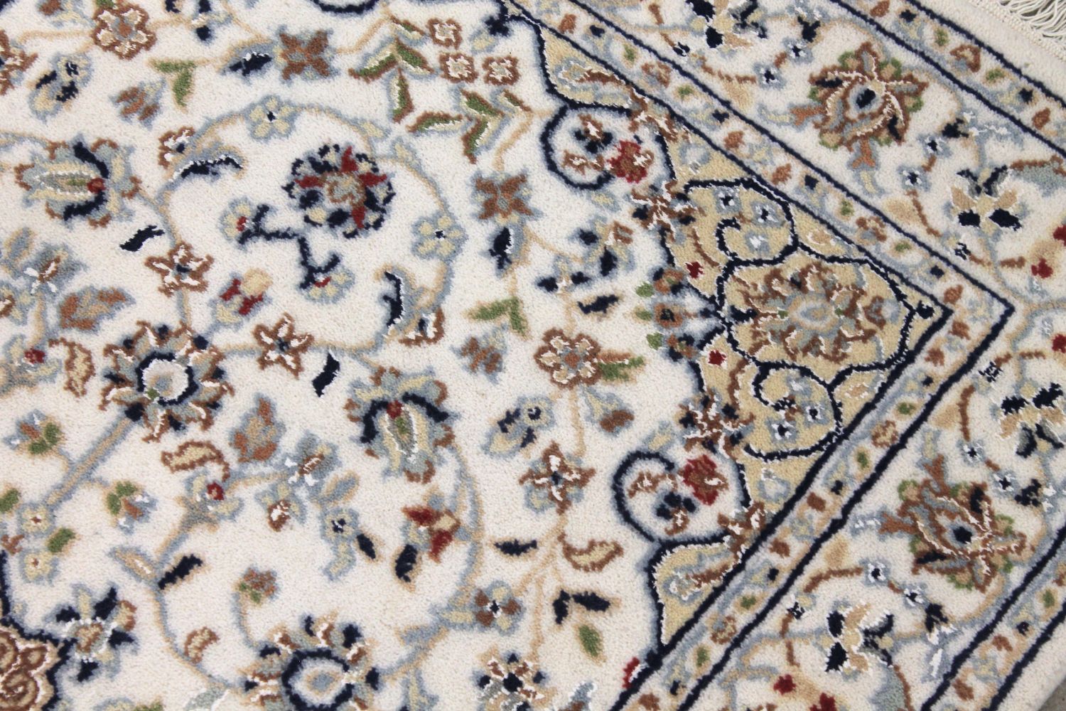 6 ft. Runner Traditional Hand Knotted Wool Area Rug - MR030640