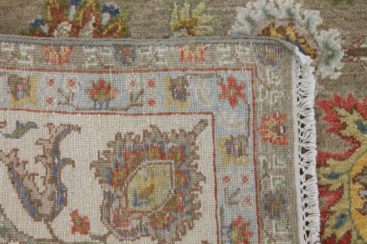 5x7/8 Traditional Hand Knotted Wool Area Rug - MR030679