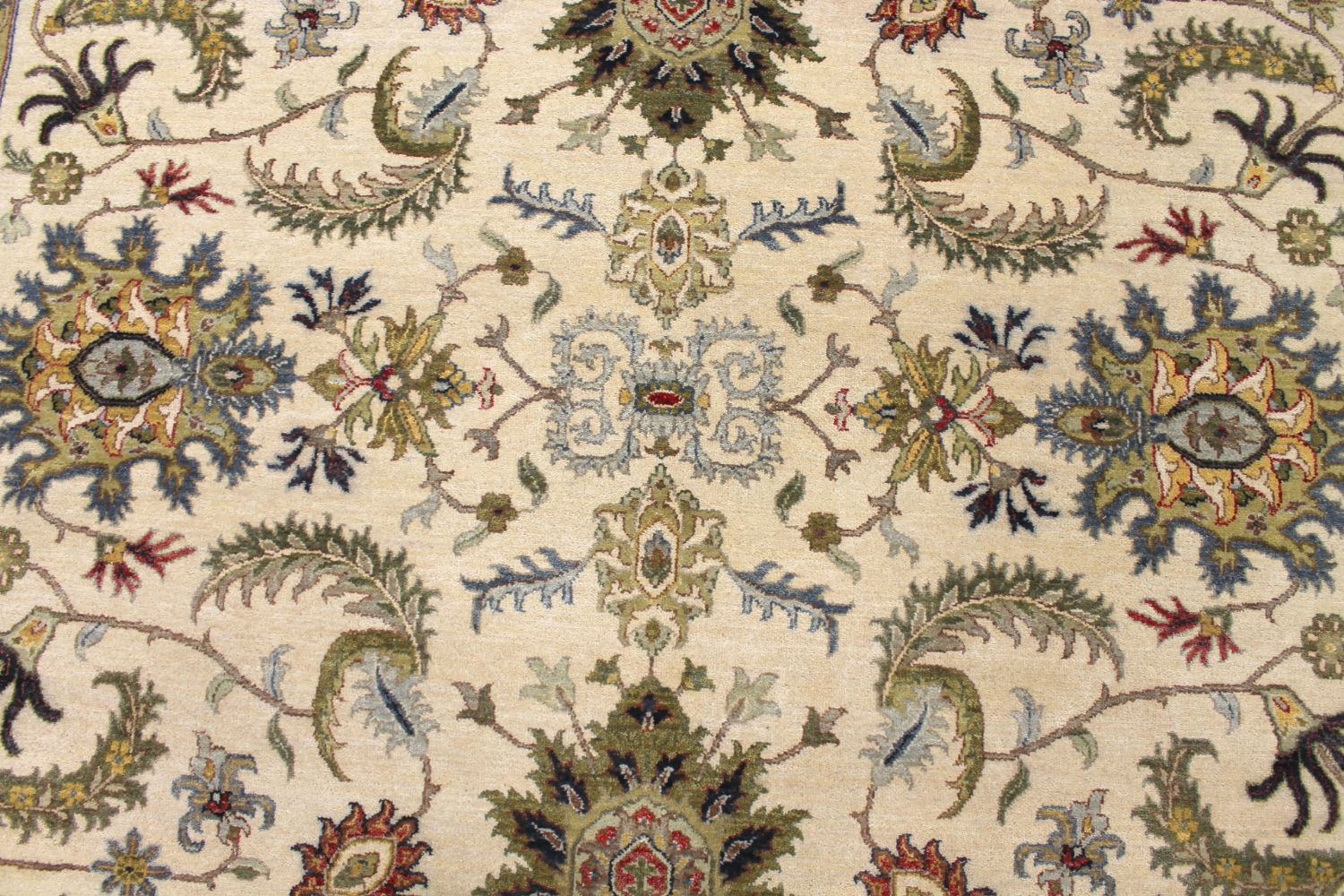 8x10 Traditional Hand Knotted Wool Area Rug - MR030688