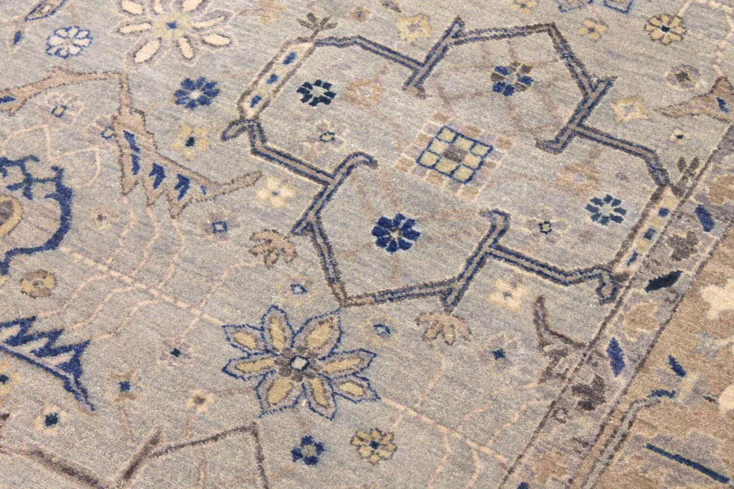 9x12 Traditional Hand Knotted Wool Area Rug - MR030691