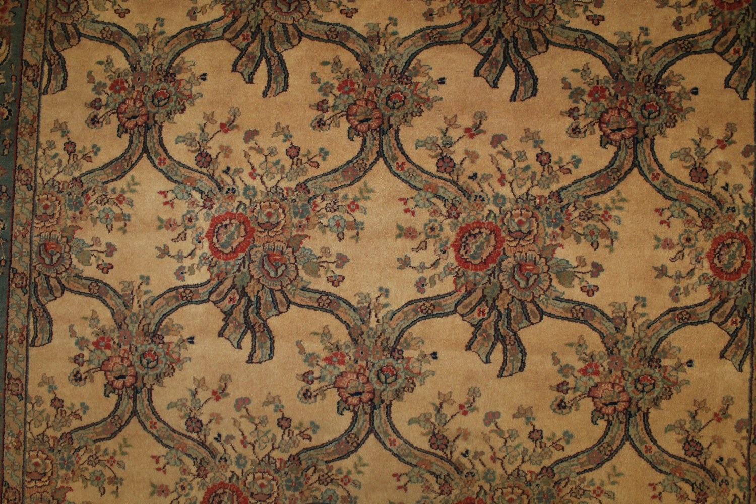 6x9 Traditional Hand Knotted Wool Area Rug - MR0731