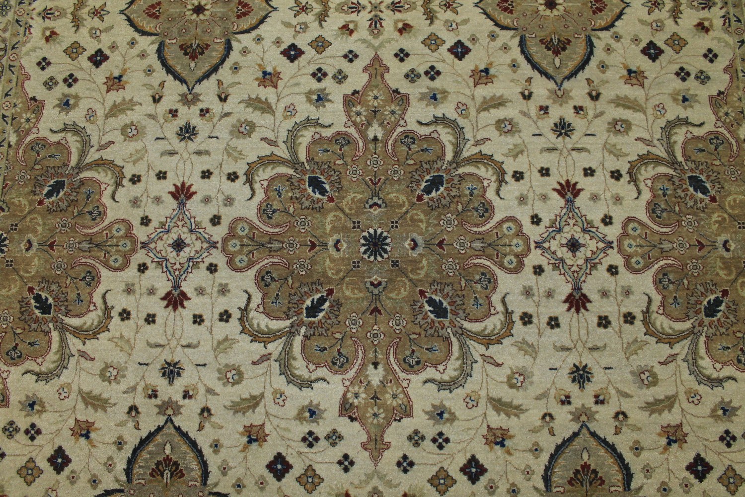 8x10 Traditional Hand Knotted Wool Area Rug - MR11174