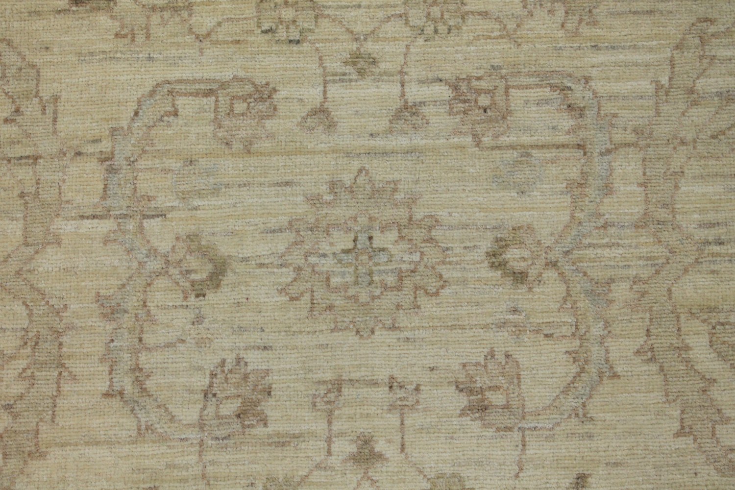 4x6 Peshawar Hand Knotted Wool Area Rug - MR14133