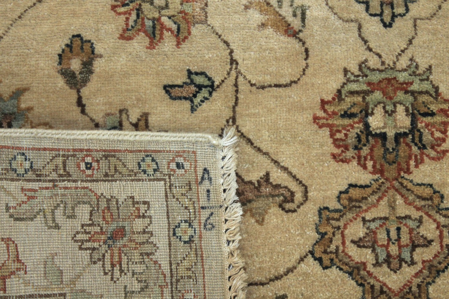 4x6 Traditional Hand Knotted Wool Area Rug - MR14708