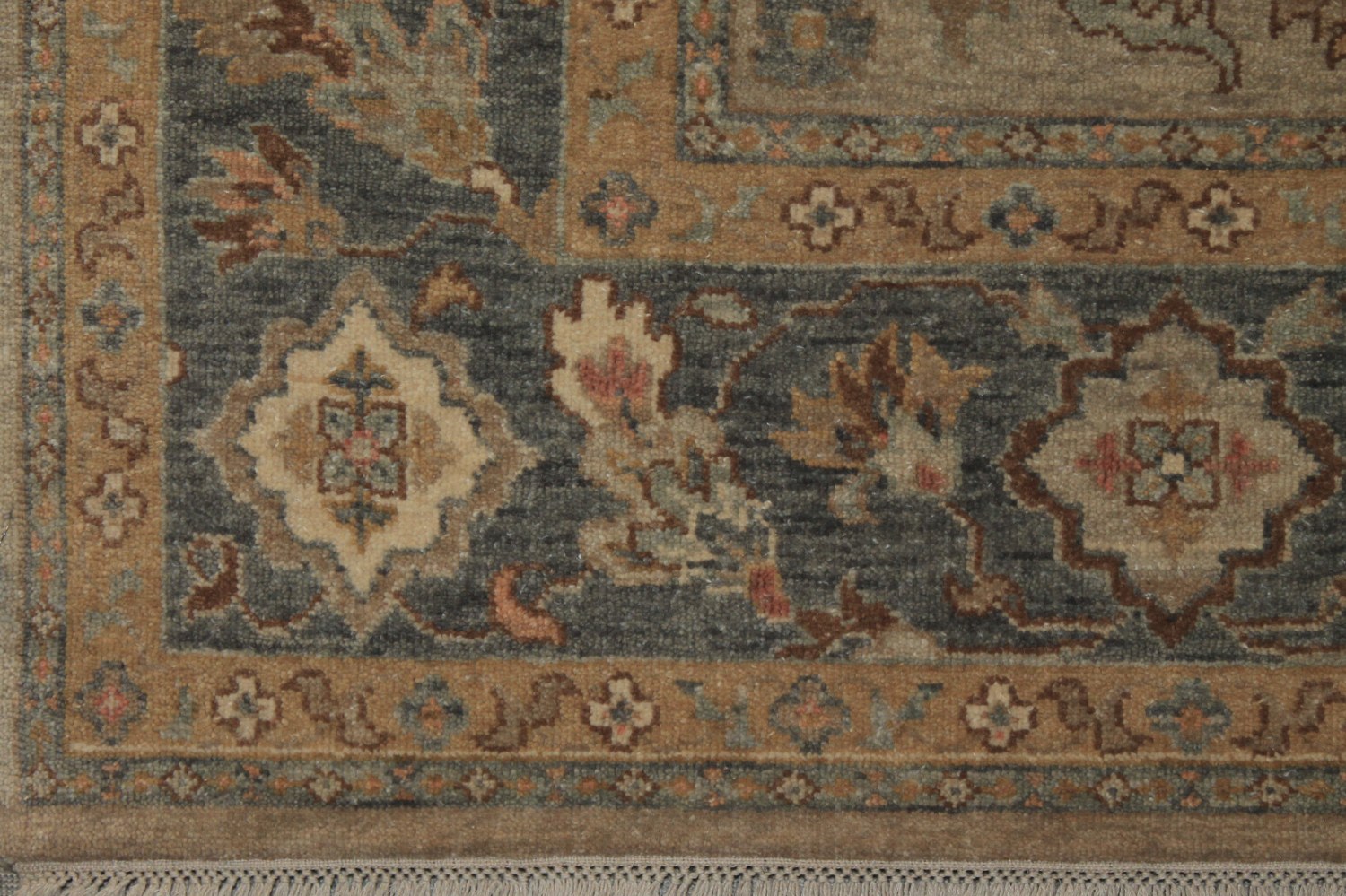 8x10 Traditional Hand Knotted Wool Area Rug - MR17691