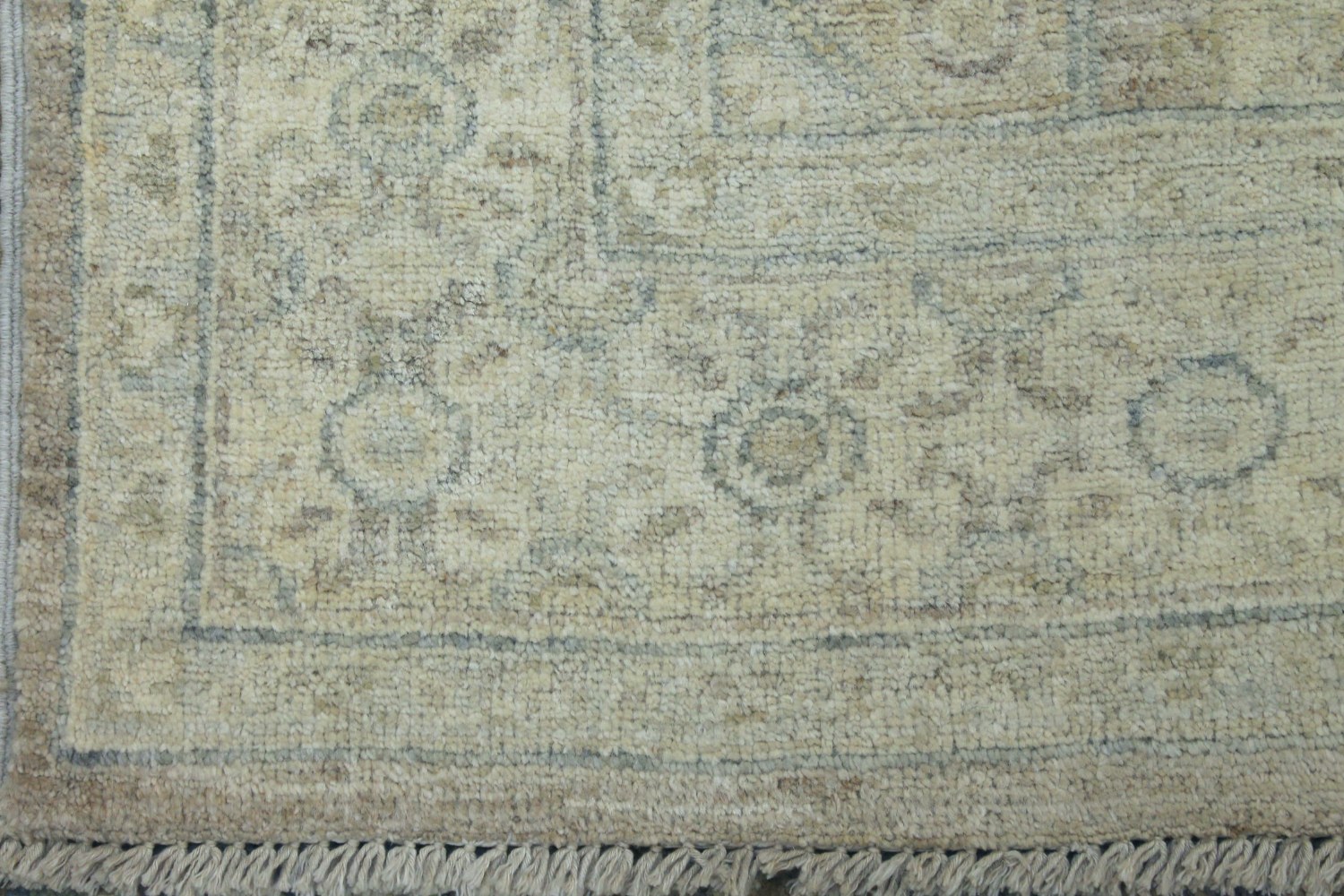 4x6 Peshawar Hand Knotted Wool Area Rug - MR19247