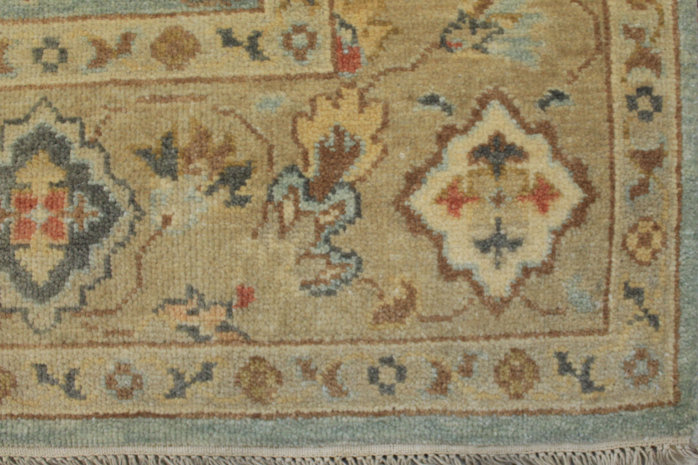 6x9 Traditional Hand Knotted Wool Area Rug - MR19917