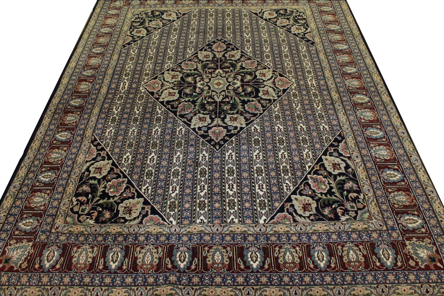 8x10 Traditional Hand Knotted Wool Area Rug - MR21010