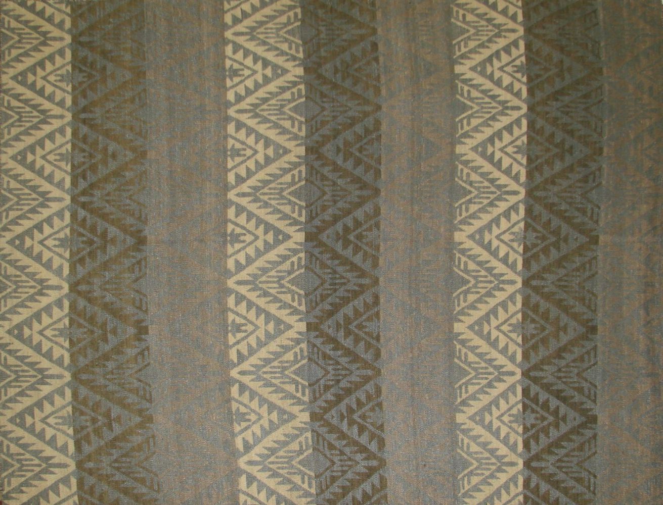 8x10  Hand Knotted Wool Area Rug - MR21038