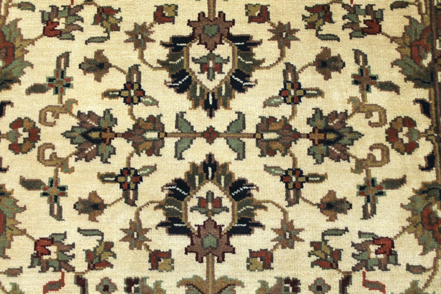 4x6 Traditional Hand Knotted Wool Area Rug - MR7524